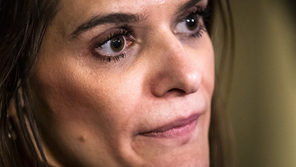 Kamer voelt staatssecretaris aan tand over marinierskazerne, vertrouwensvraag dreigt