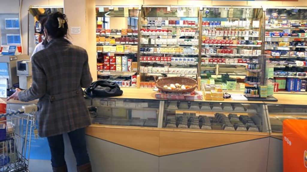 'Kamermeerderheid: geen tabak bij supermarkten en tankstations'