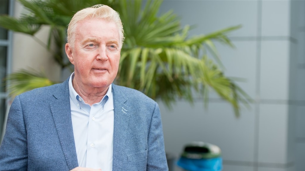 André van Duin zoekt afleiding op verjaardag