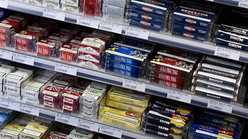 Grootste tabaksfabrikanten sluizen miljarden door Nederland