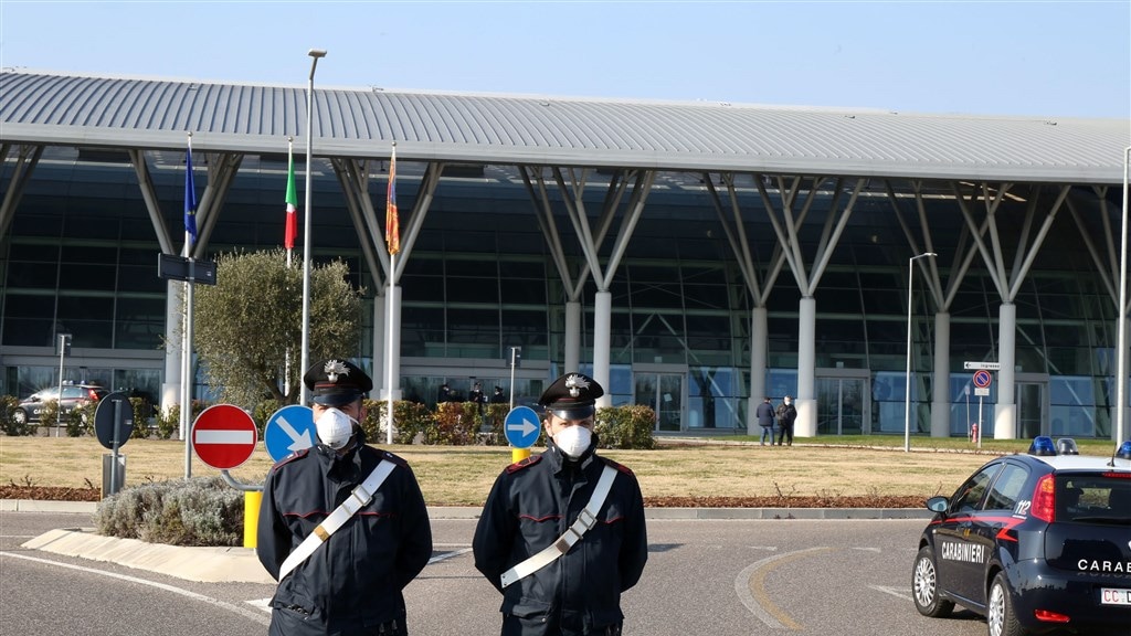 Corona-uitbraak Noord-Italië: lege straten en dichte winkels