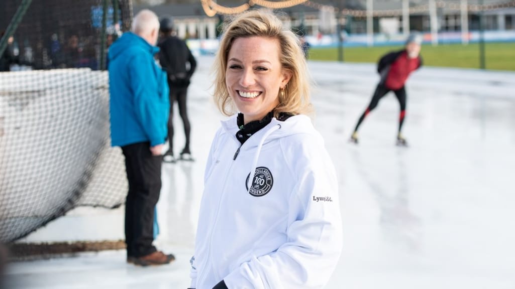 Hilarisch: Fien Vermeulen neemt WhatsApp-oplichter op de hak