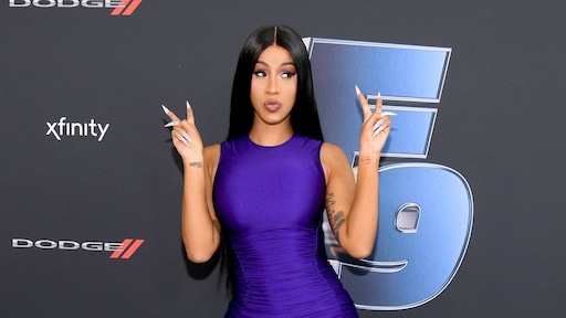 Cardi B gaat uit haar plaat na kritiek op uiterlijk dochtertje