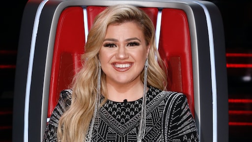 Kelly Clarkson onder vuur om 'racistische' opmerking in The Voice