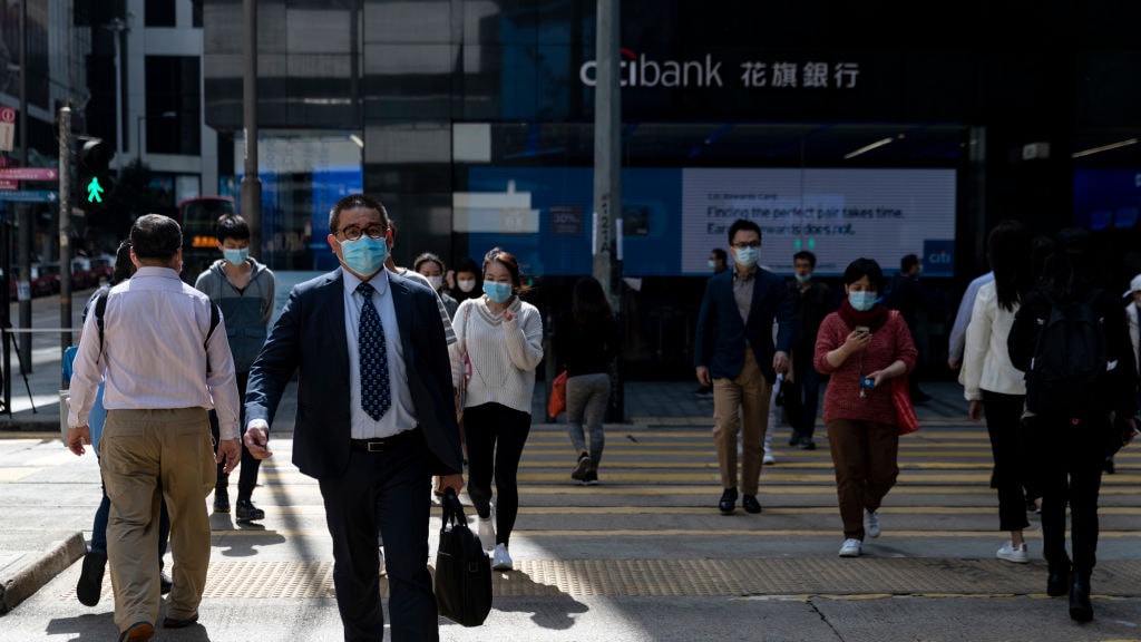 Beurzen hard geraakt door corona en olie – wat betekent dat voor jou?