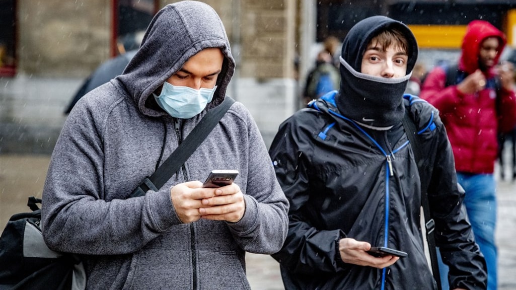 Chronisch ziek of op leeftijd? 'Vraag je bezoek de handen te wassen'