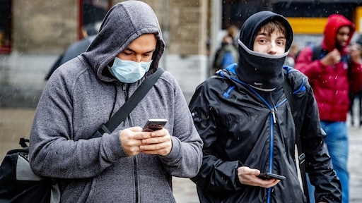 Chronisch ziek of op leeftijd? 'Vraag je bezoek de handen te wassen'