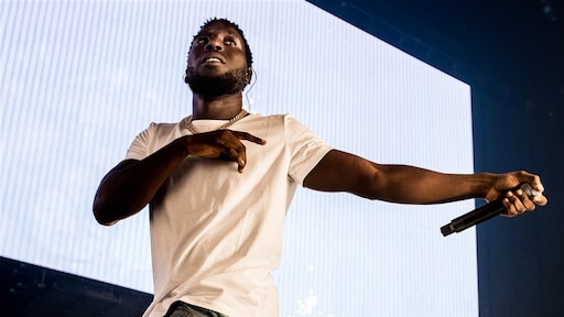 Rapper Frenna cancelt show in Suriname vanwege 'moordaanslag'