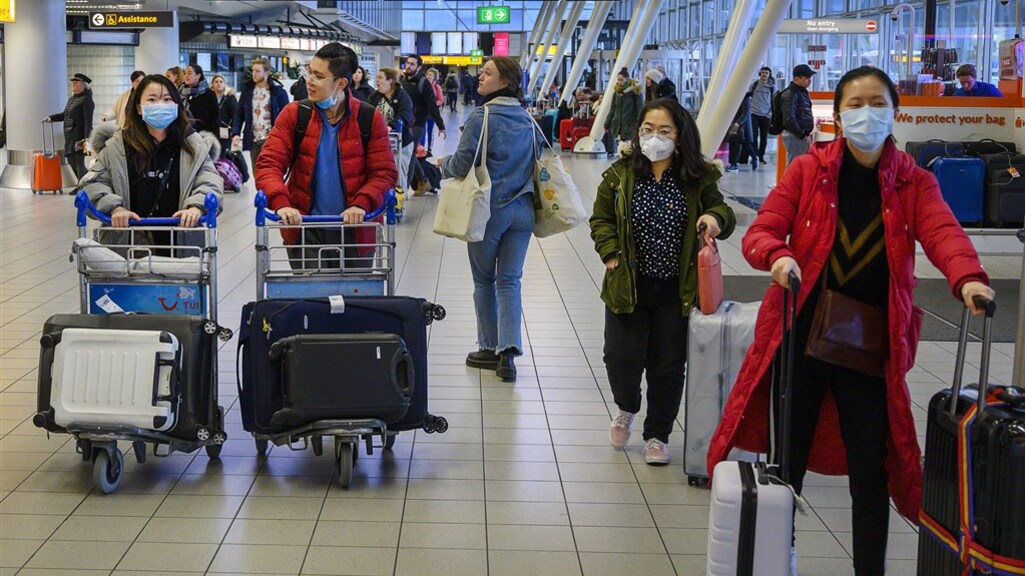 Coronacrisis: KLM hard geraakt door kelderend aantal passagiers