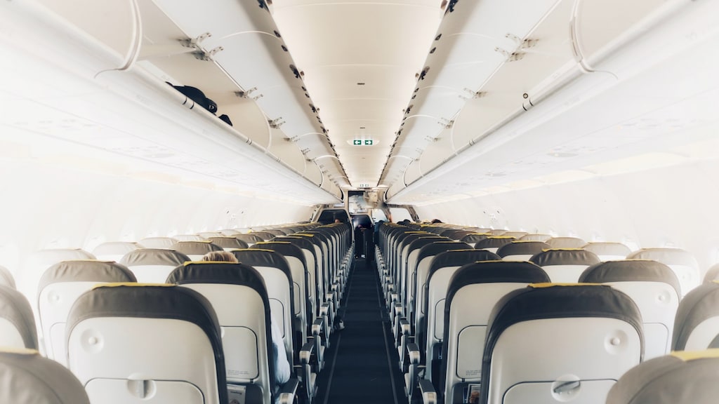 Europese Commissie schort slotregels op, helpt luchtvaartmaatschappijen