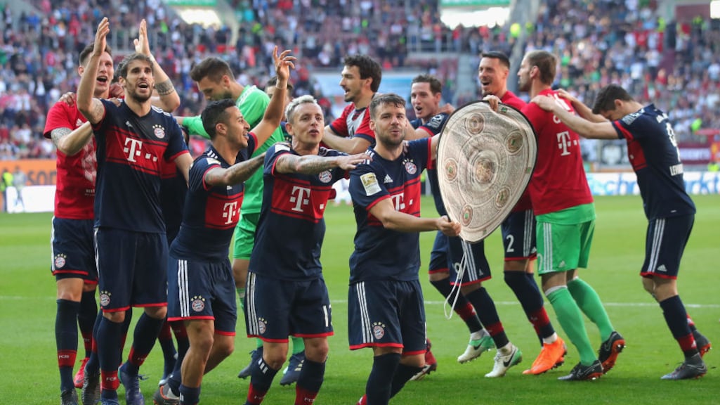 'Streep door Bundesliga: geen kampioen en geen degradanten'