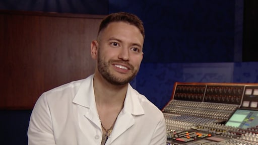 Rolf Sanchez duikt studio in met John Ewbank