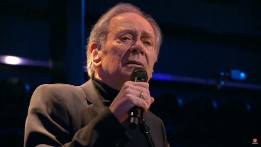 Kijkers onder de indruk van optreden Rob de Nijs in DWDD