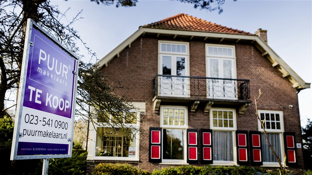 Wat doet de coronacrisis met de huizenprijzen?