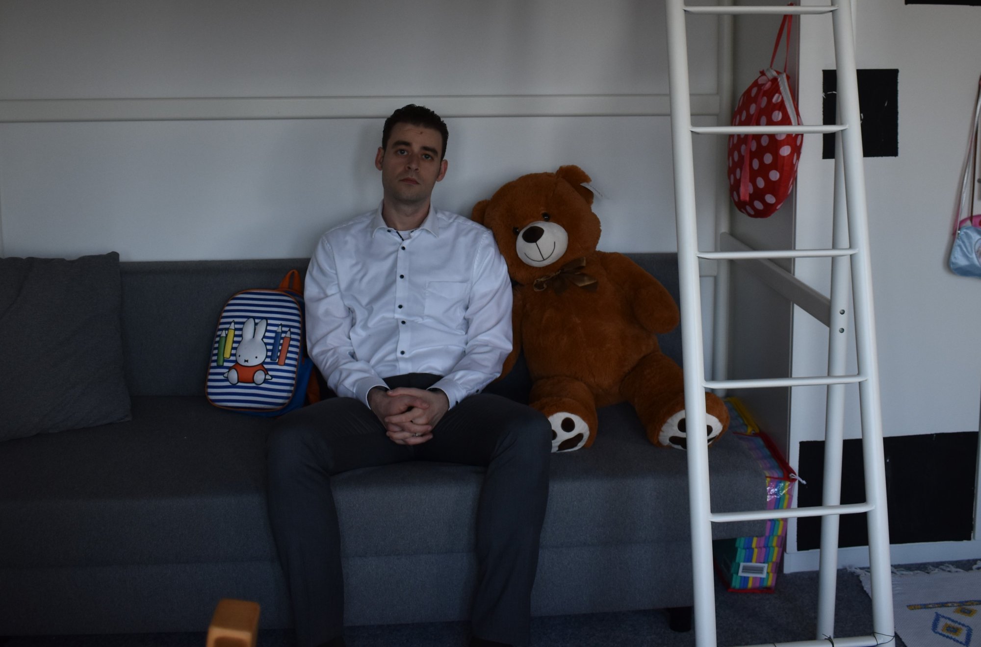 Armand mag zijn dochtertje niet zien: 'Ik ben wanhopig maar ik blijf knokken'