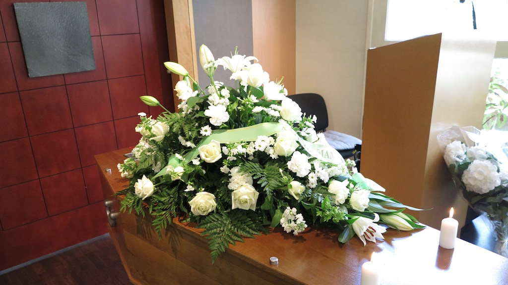 Overleden aan corona: wat betekent dat voor de uitvaart?