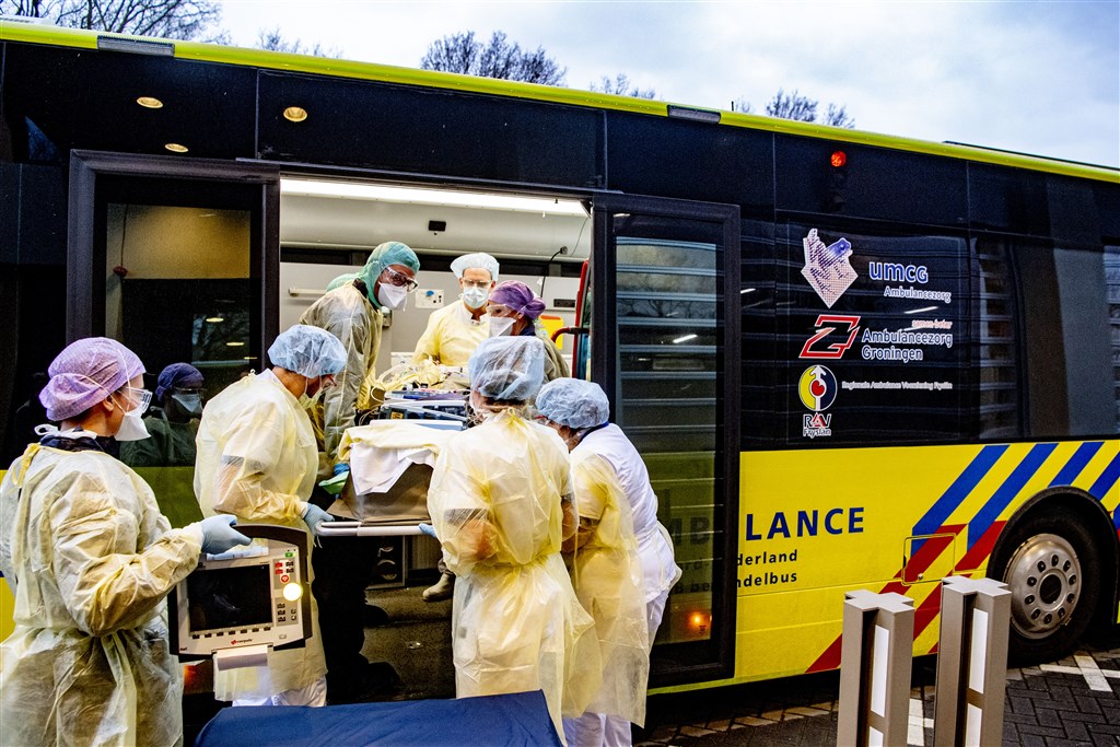 RIVM: 30 doden in afgelopen 24 uur, 637 nieuwe vastgestelde besmettingen