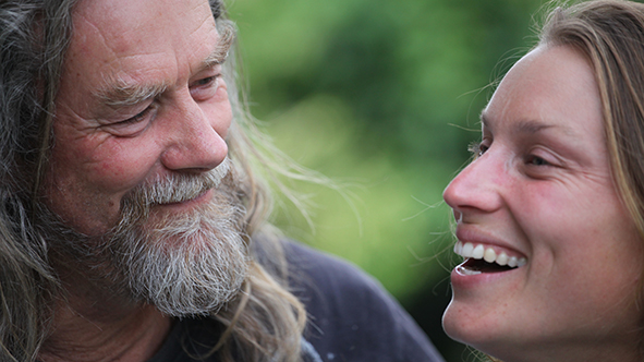 Miriam woont in de wildernis: 'Ik kan makkelijk een pandemie overleven'