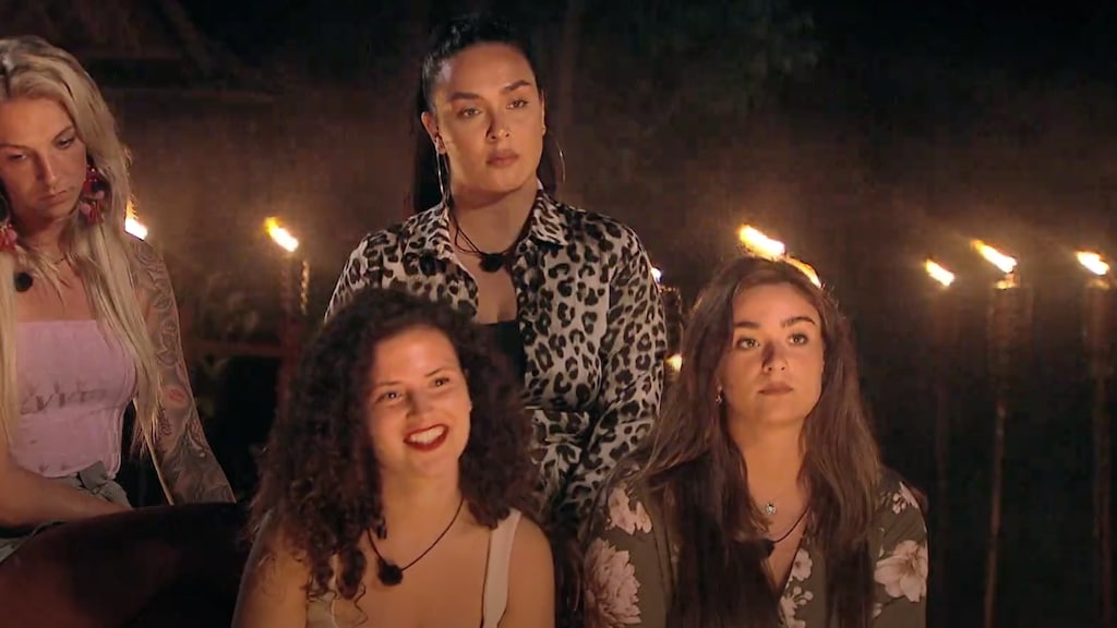 Temptation Island bevestigt meesmokkelen telefoon Melissa