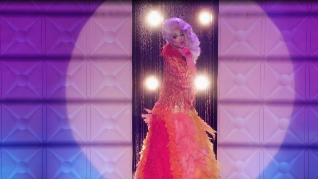 Rick Brandsteder blinkt uit als drag in De TV Kantine