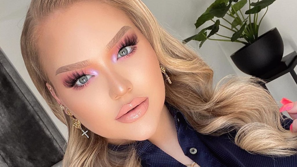 NikkieTutorials showt voor het eerst haar domein