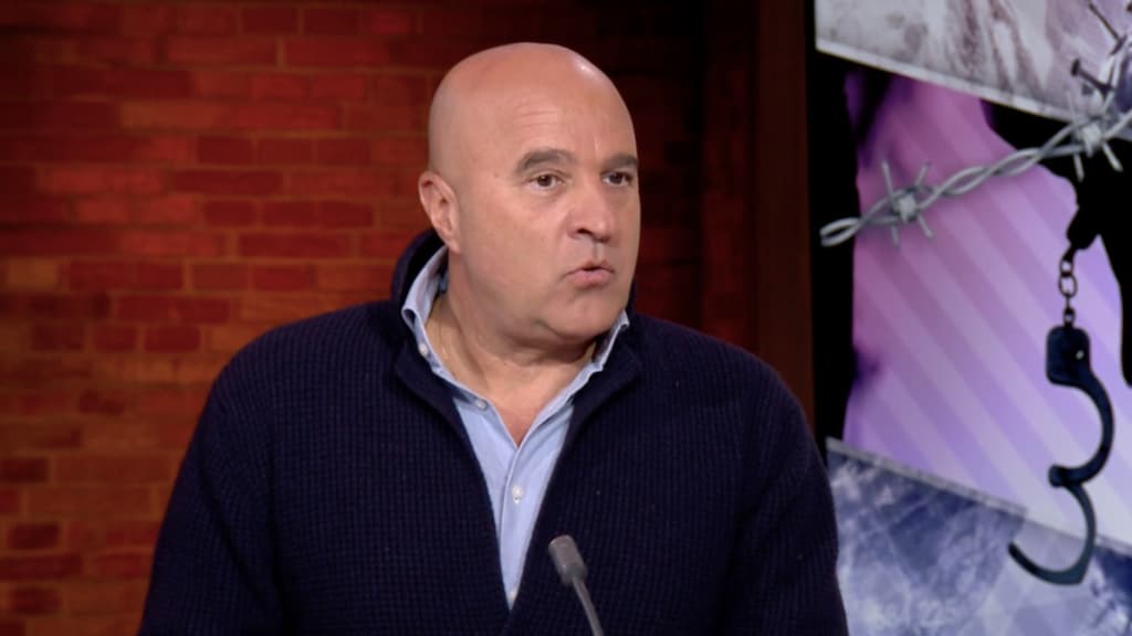 John van den Heuvel: 'Rechterlijke macht loopt achter'