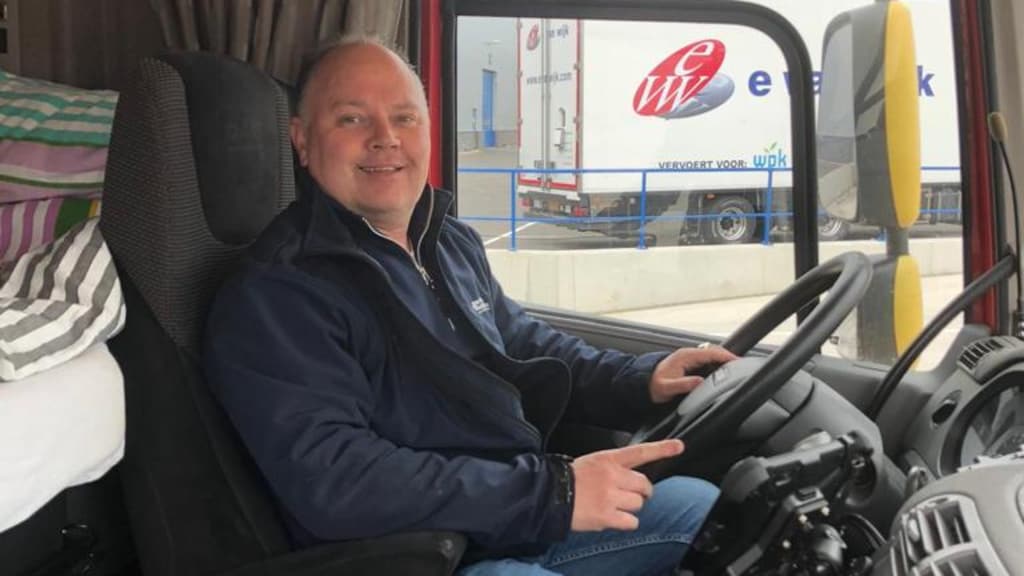 'Zonder ons zijn er geen medicijnen', zegt vrachtwagenchauffeur Arie