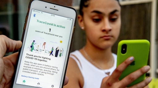 Corona-app moet virus opsporen: hoe werkt die en wat zijn de gevaren?