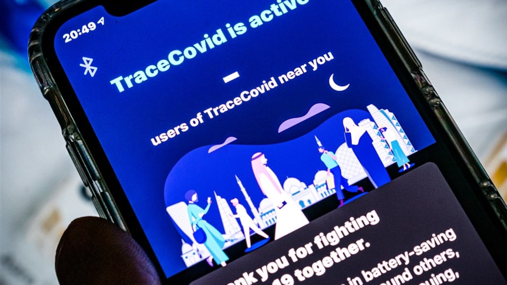 Veel landen zetten apps in om de verspreiding van het virus tegen te gaan.