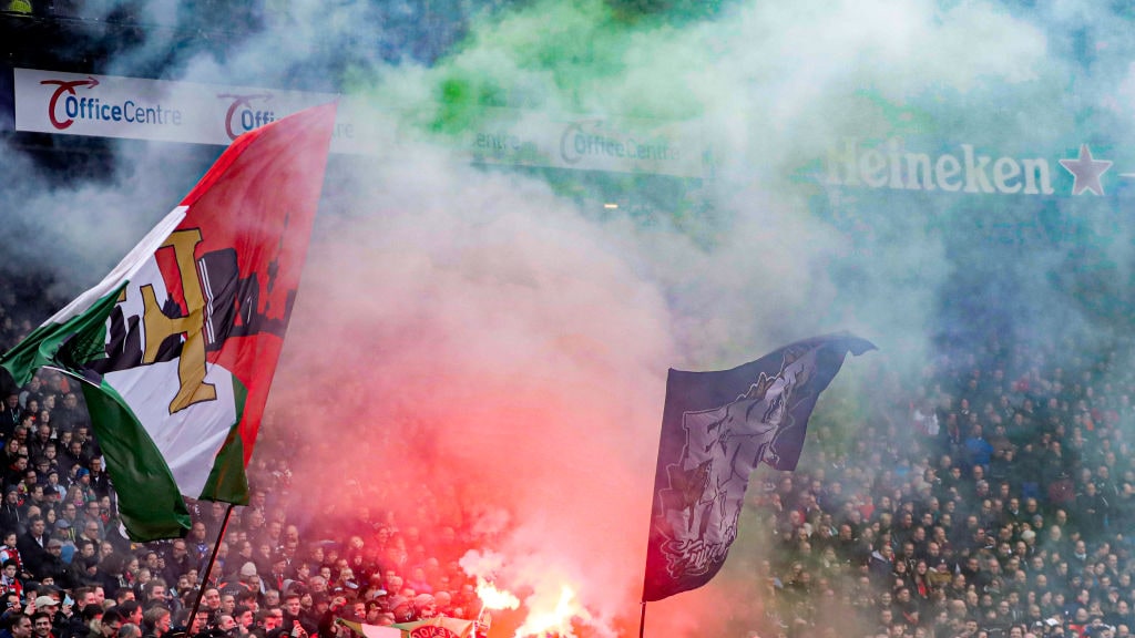 Burgemeesters: hervatten voetbalcompetitie wordt heel lastig