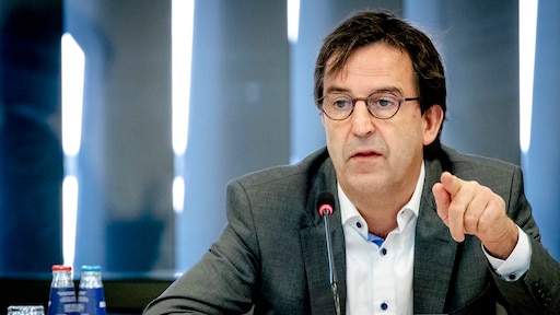 Diederik Gommers ziet liever strengere maatregelen