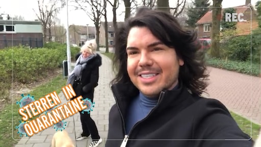 Sterren in Quarantaine: Roy Donders zoekt gezelligheid op straat