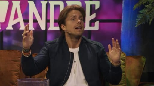 André Hazes tevreden over thuisblijven met zijn zoontje