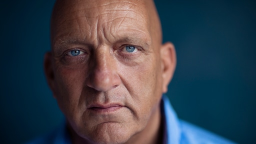 Herman den Blijker gaat koken voor mensen met vitaal beroep