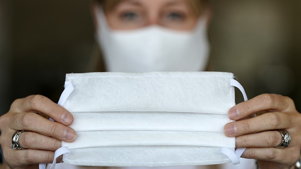 Waarom wordt Duitsers en Belgen wel geadviseerd een mondkapje te dragen?