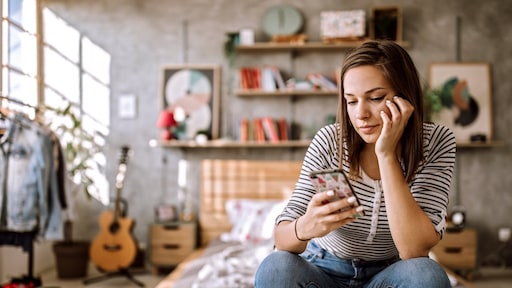 Julie: 'Op zijn foto's op Tinder zag Daniel er heel anders uit'