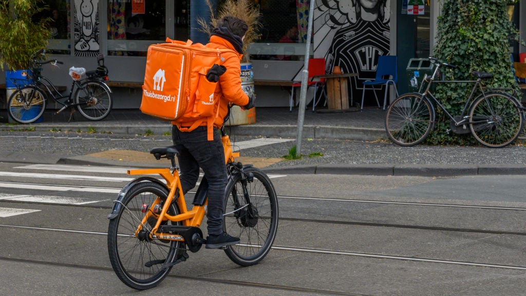 Just Eat Takeaway haalt 700 miljoen op, mede voor overnames