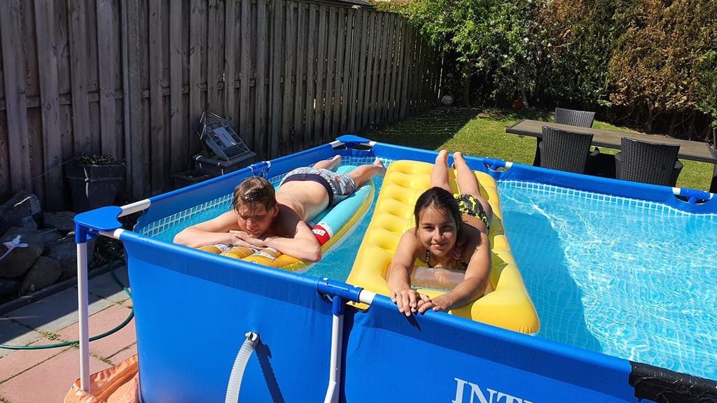 Zwembadjes volop verkocht: 'Laat 'm niet steeds leeglopen'