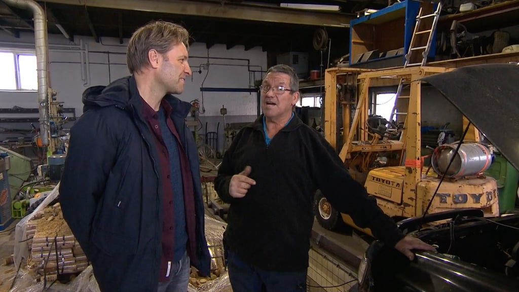 Wim bestempelt Rudi als leugenaar in Mr. Frank Visser