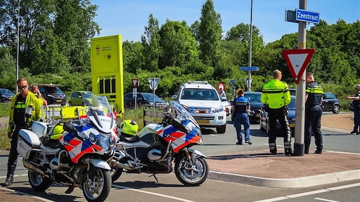 Drukte op wegen naar de kust, stranden vol