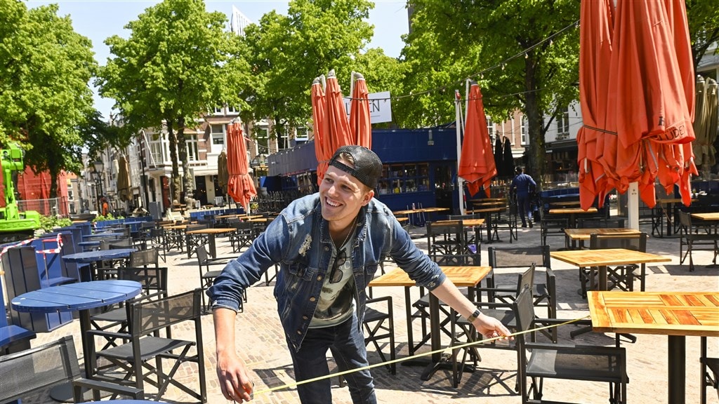 Burgemeesters worstelen met handhaven horecaregels: 'Zorg groeit alleen maar'