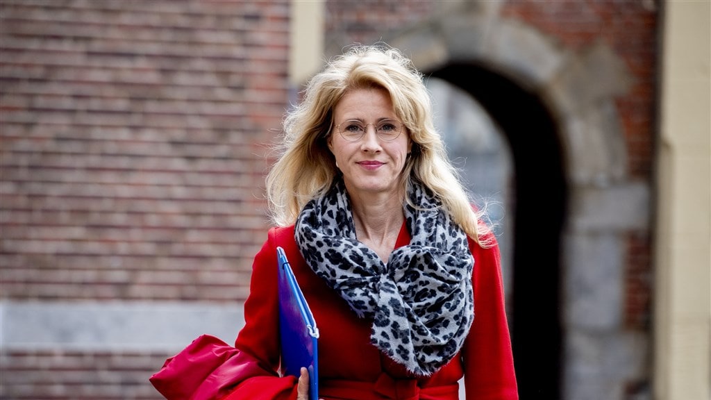 Grote coalitie met Mona Keijzer als gezicht wil af van coronapas