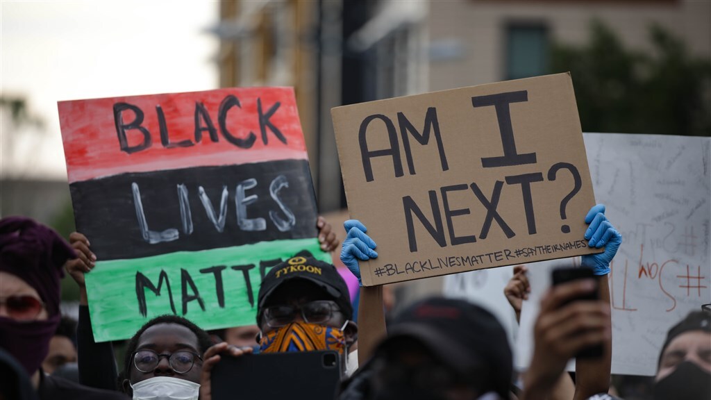 De demonstranten willen verandering, zodat er geen doden meer vallen.