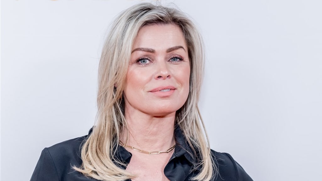 Emotionele Bridget zwaait zoon Mees uit naar middelbare school