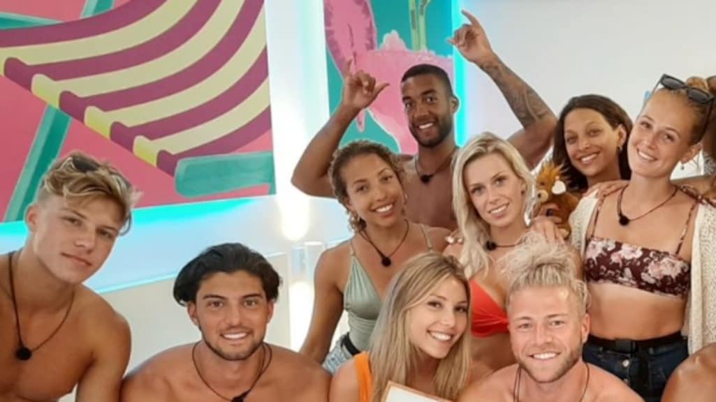 Love Island-reünie lijkt te komen, maar van Floor hoeft 't niet