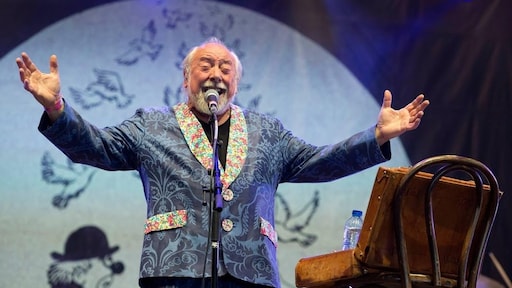 Komiek Urbanus al jaren bezig met biografie