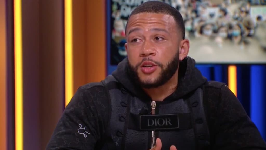 Memphis Depay over protest: 'Mijn plicht om er te staan'