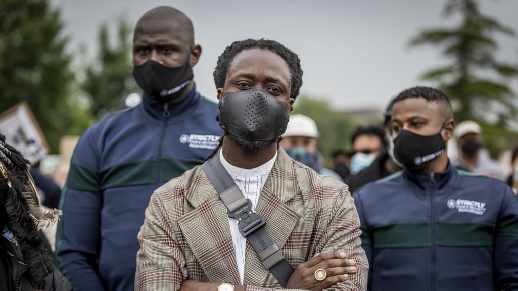 Rapper Akwasi 'kan het mentaal even niet meer opbrengen'