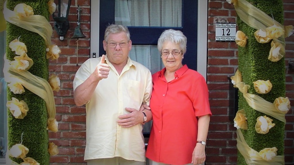 "Opa en oma toen ze vijftig jaar getrouwd waren."