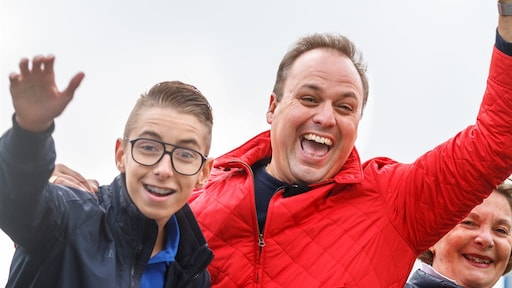 Zo ziet de jarige zoon van Frans en Mariska Bauer er nu uit